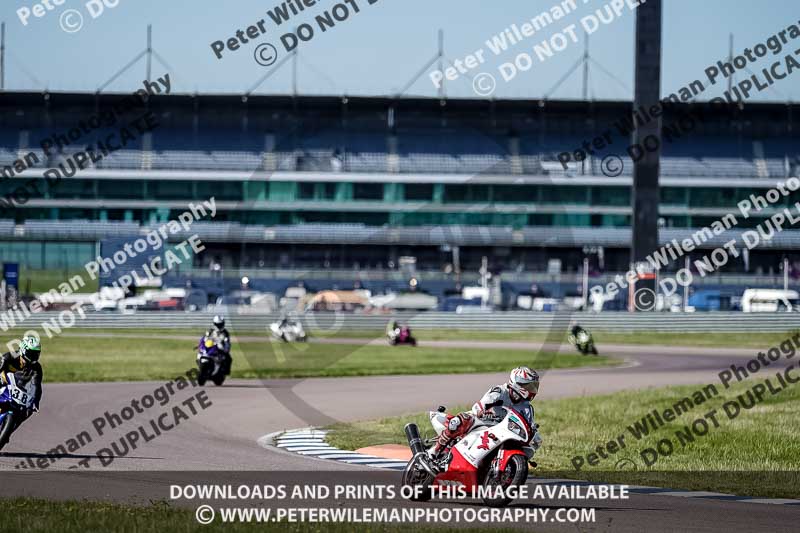 Rockingham no limits trackday;enduro digital images;event digital images;eventdigitalimages;no limits trackdays;peter wileman photography;racing digital images;rockingham raceway northamptonshire;rockingham trackday photographs;trackday digital images;trackday photos